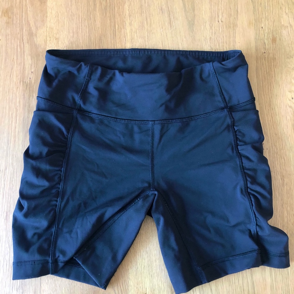 Black Lululemon shorts 6” inseam
